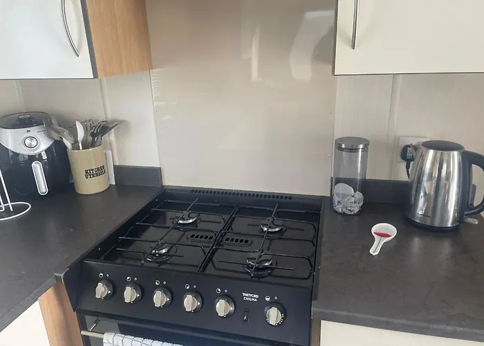 Rockley Park 3 Bedrooms