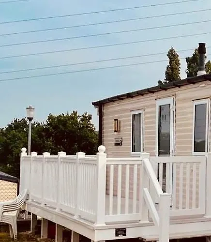 Rockley Park 3 Bedrooms