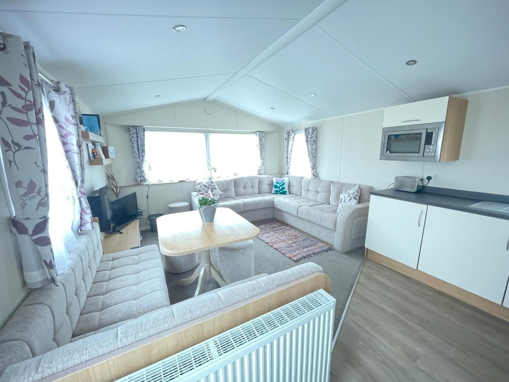 Campsite Rockley Park 3 Bedrooms Poole